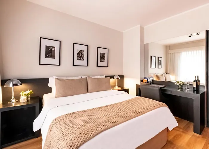 Junior King Room