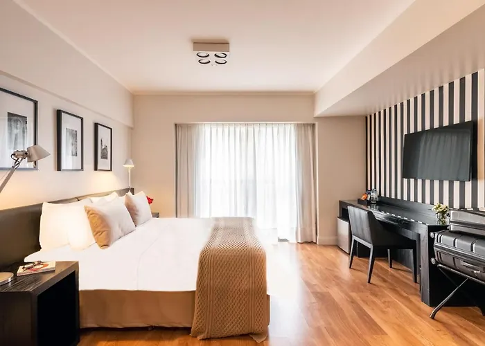 Superior King Room